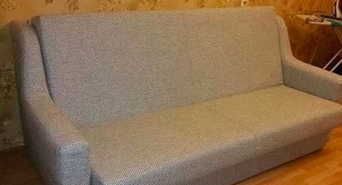 Перетяжка дивана. Москва